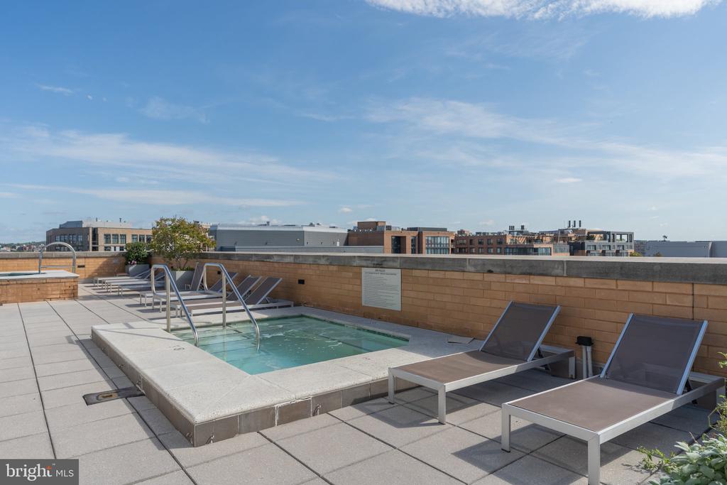 475 K STREET NW Unit: 615
