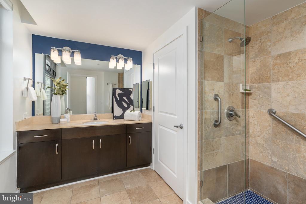 475 K STREET NW Unit: 615