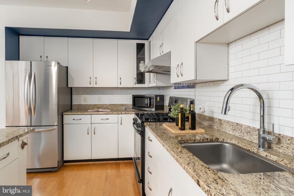 475 K STREET NW Unit: 615