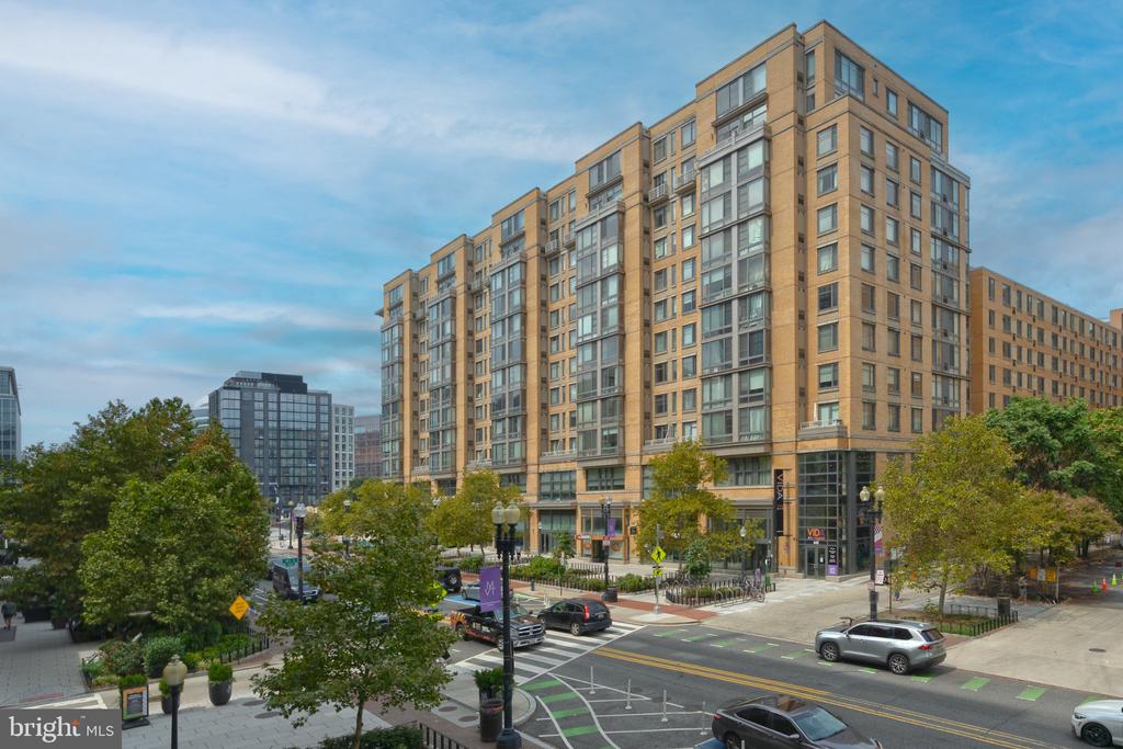475 K STREET NW Unit: 615