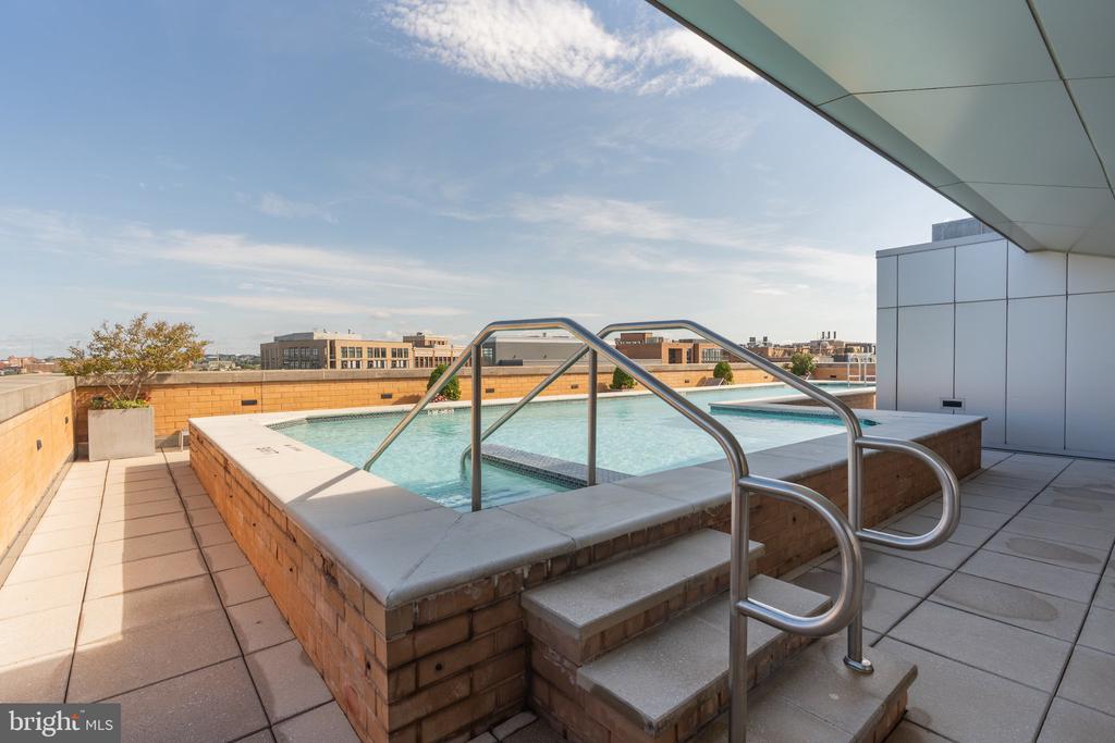 475 K STREET NW Unit: 615