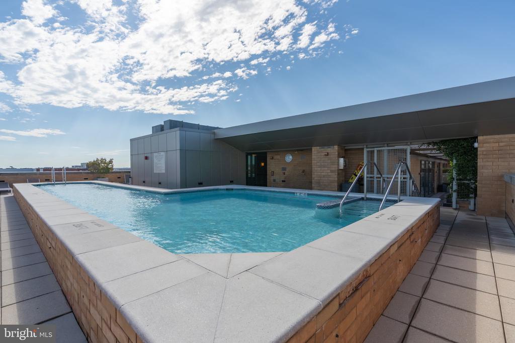 475 K STREET NW Unit: 615