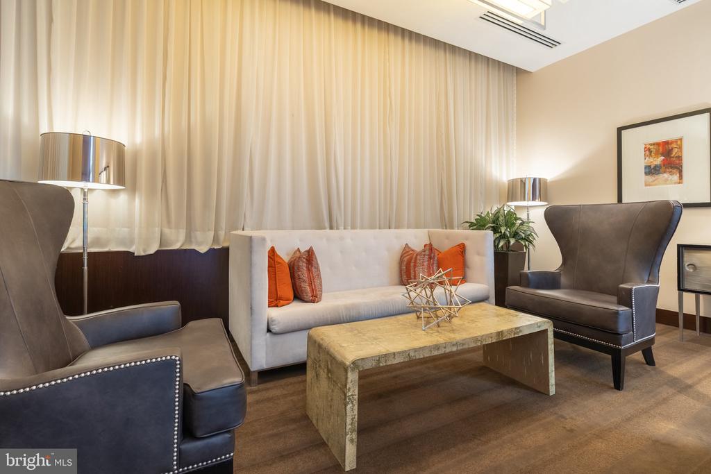 475 K STREET NW Unit: 615