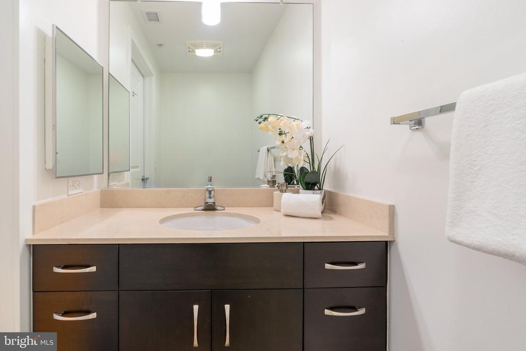 475 K STREET NW Unit: 615