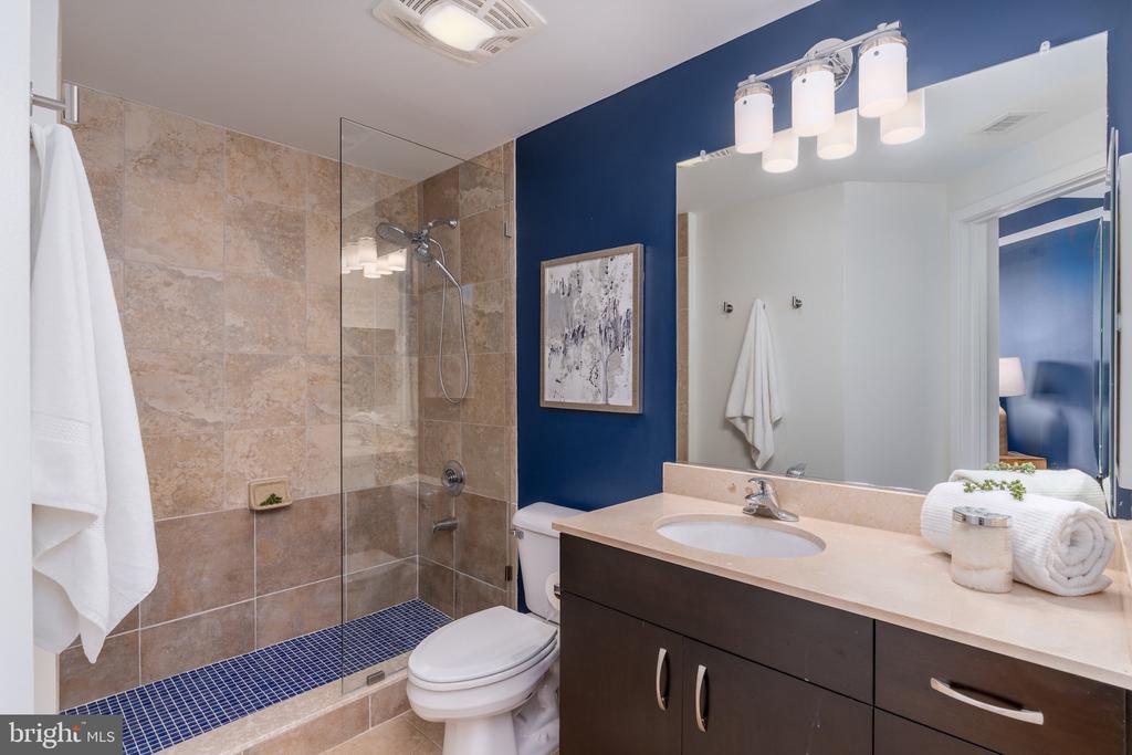 475 K STREET NW Unit: 615