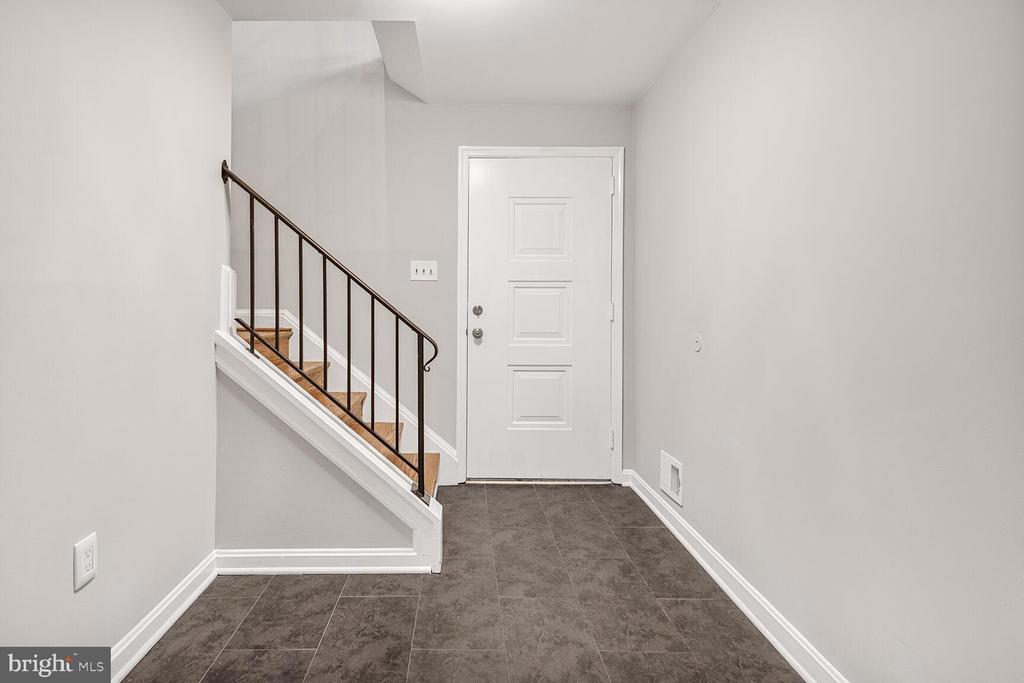 6141 TELEGRAPH ROAD