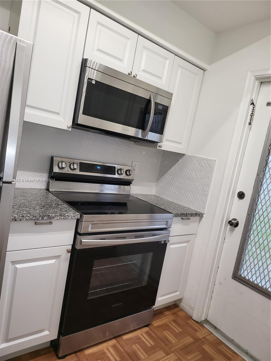 1836 Arthur Street # 9