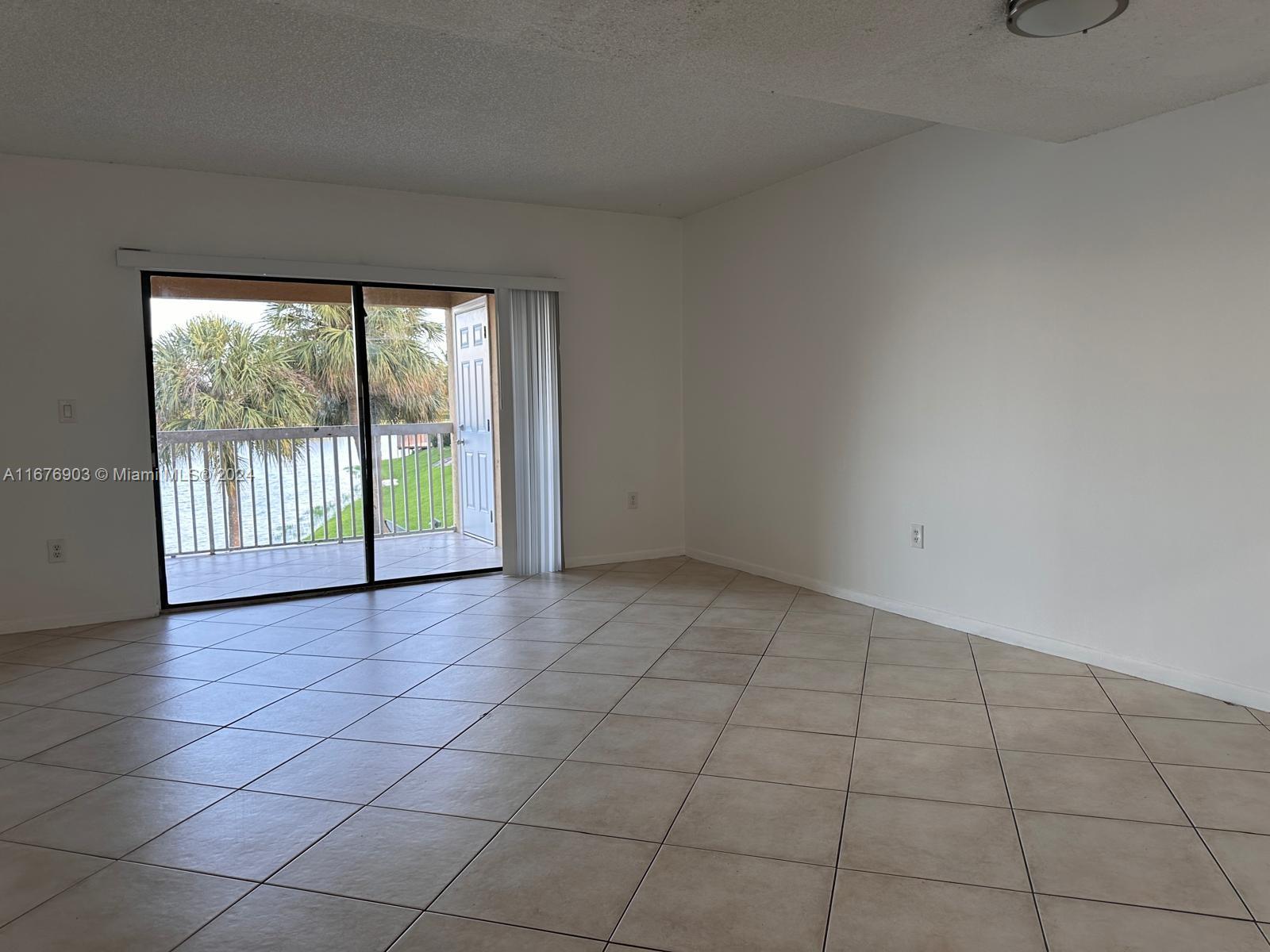 5200 NW 31st Ave # 77
