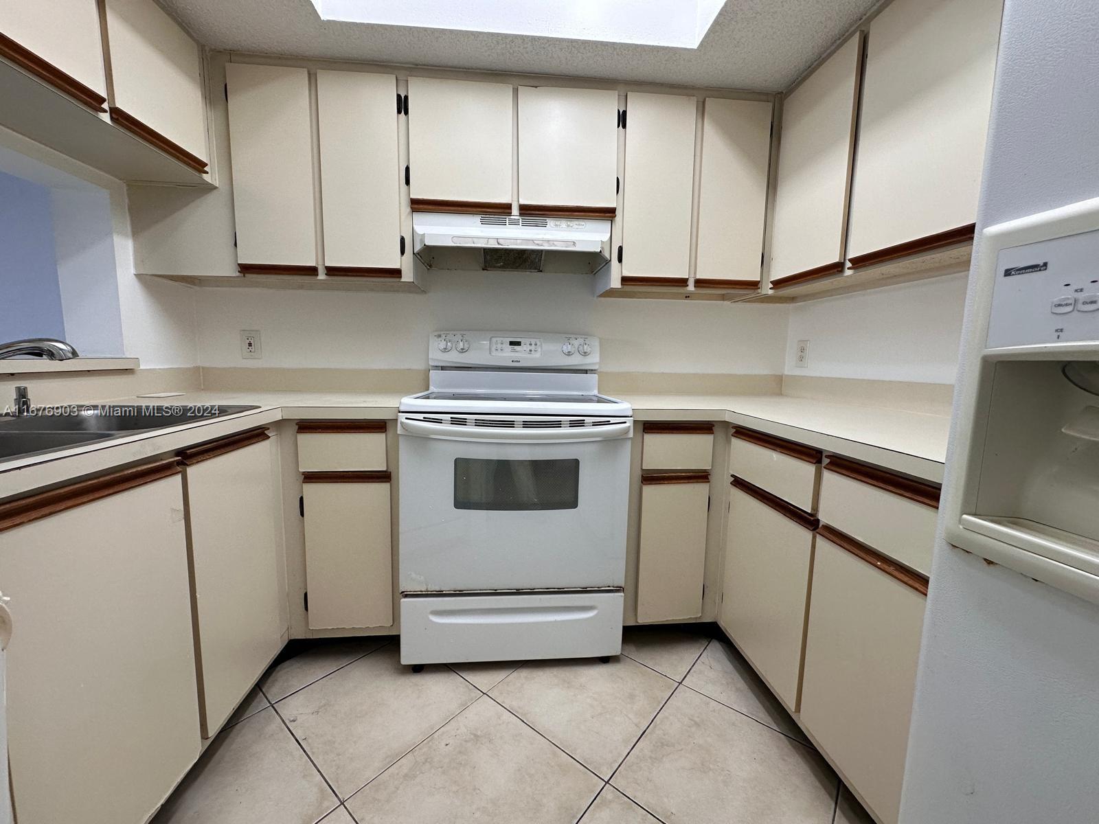 5200 NW 31st Ave # 77