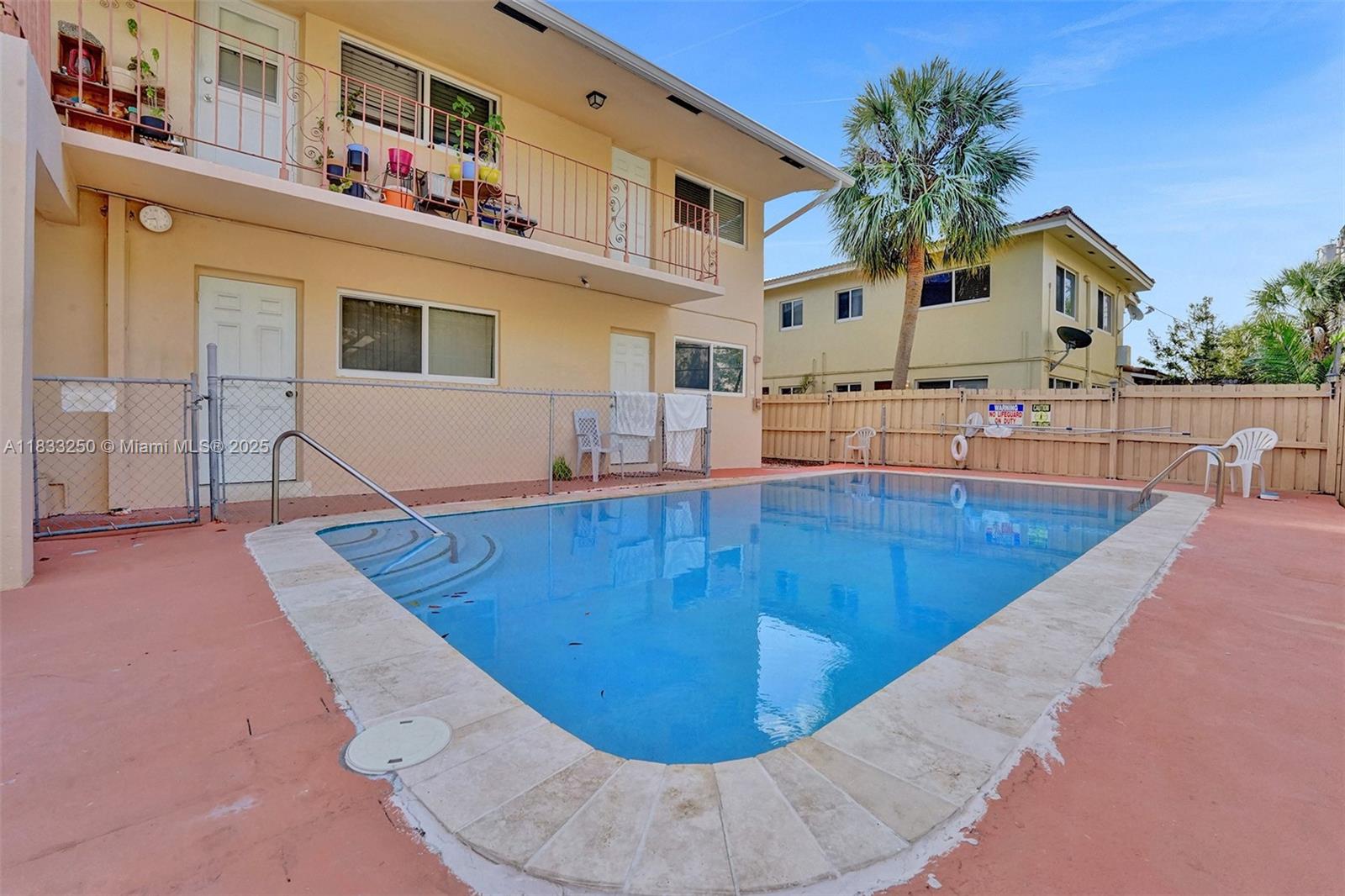 2909 Middle River Dr # 204