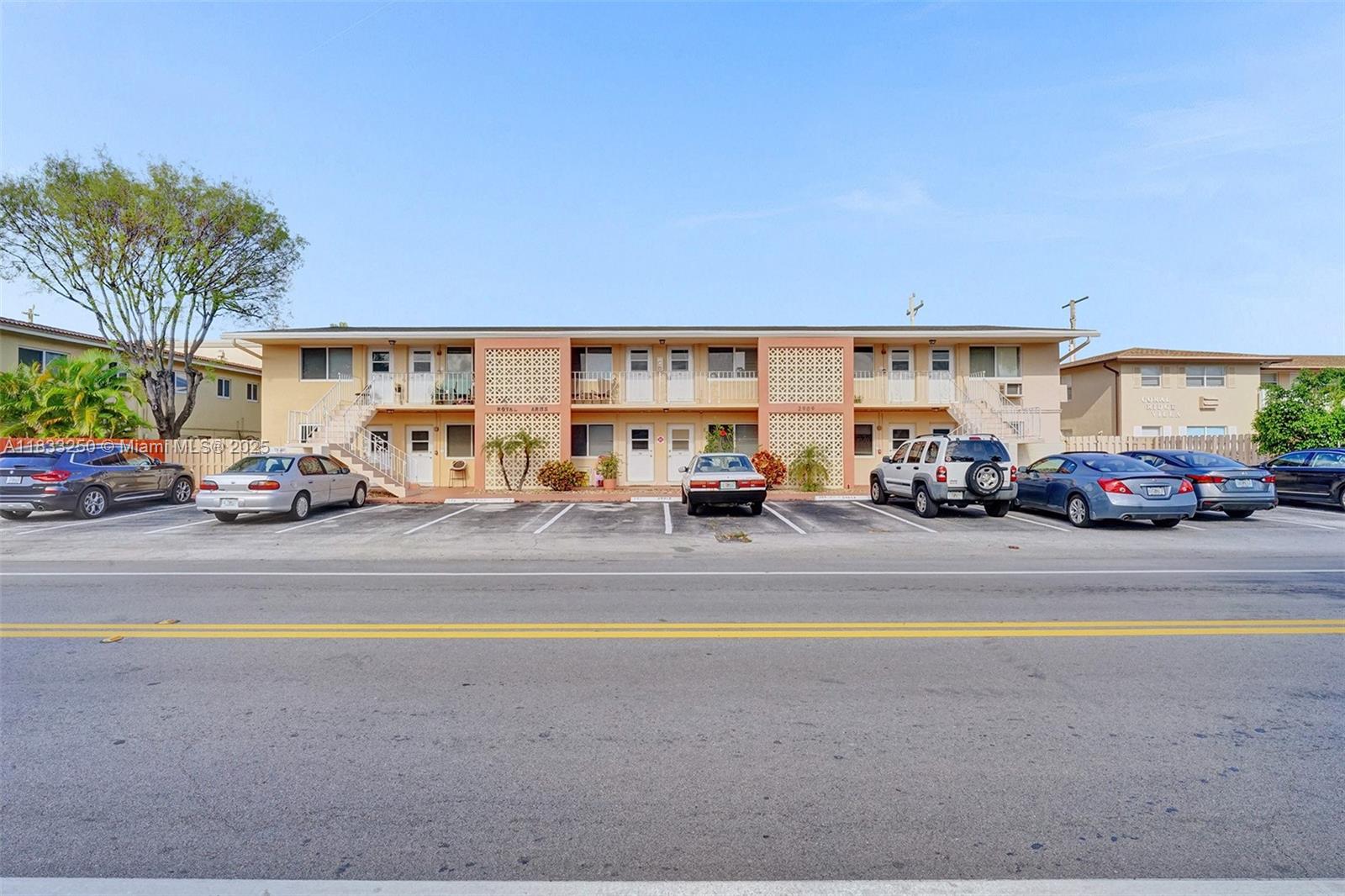 2909 Middle River Dr # 204