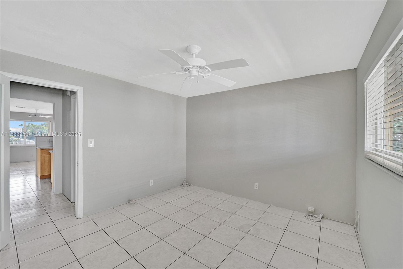 2909 Middle River Dr # 204