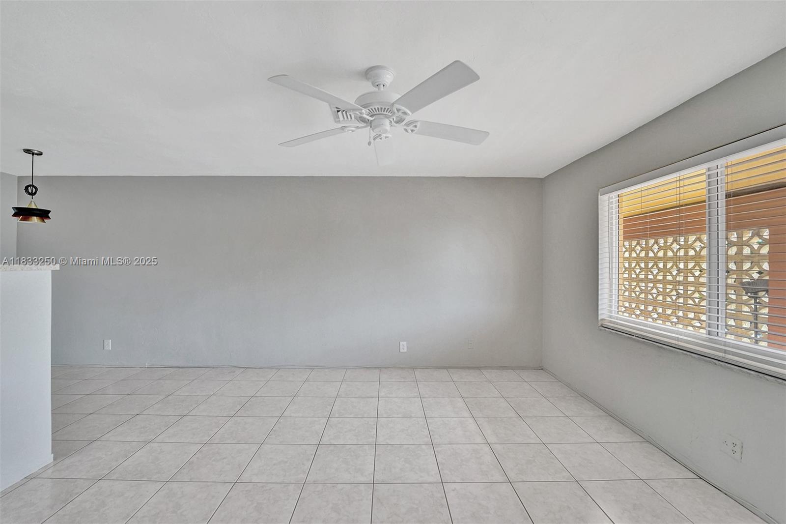 2909 Middle River Dr # 204