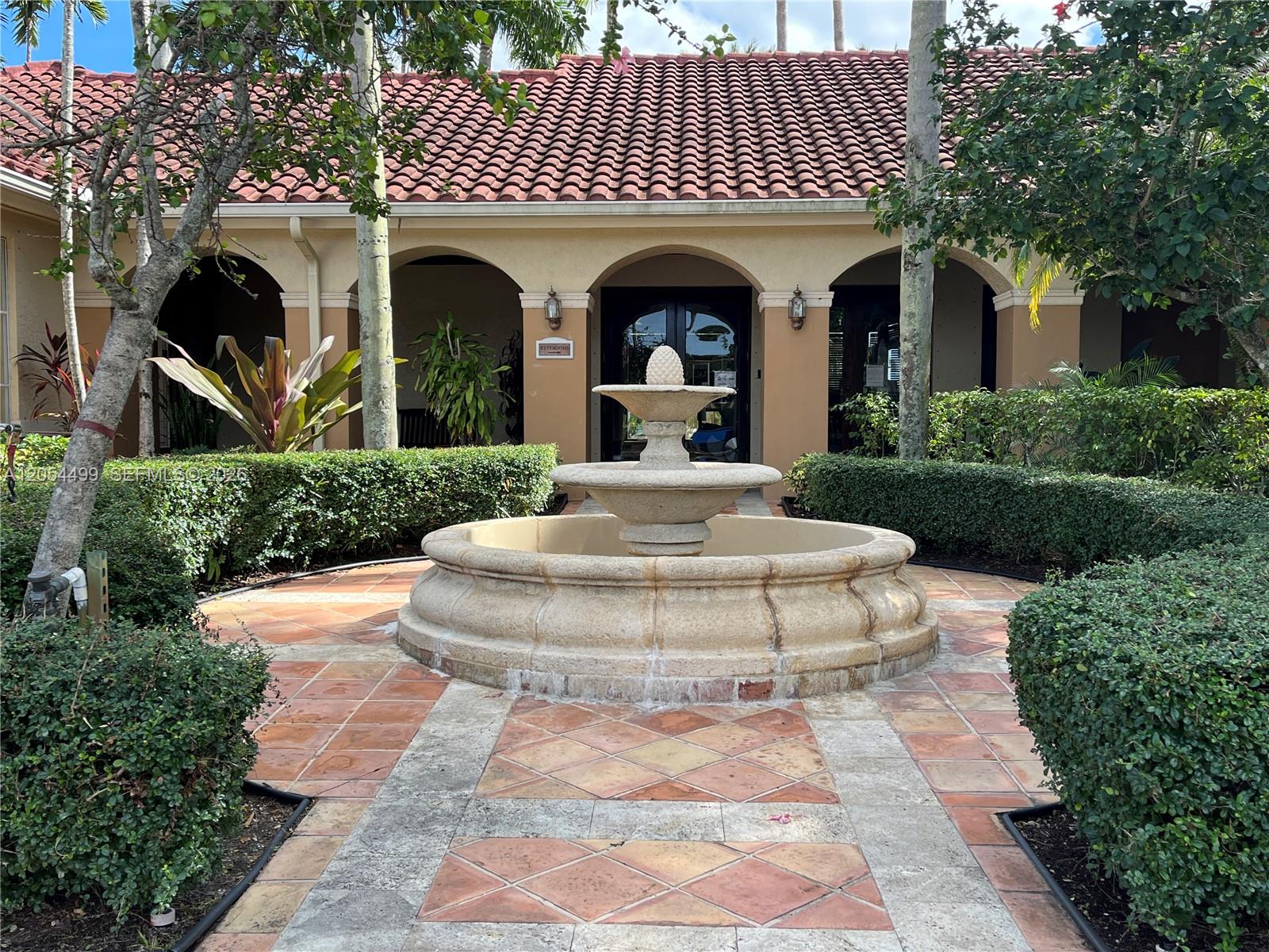 2011 Renaissance Blvd # 208