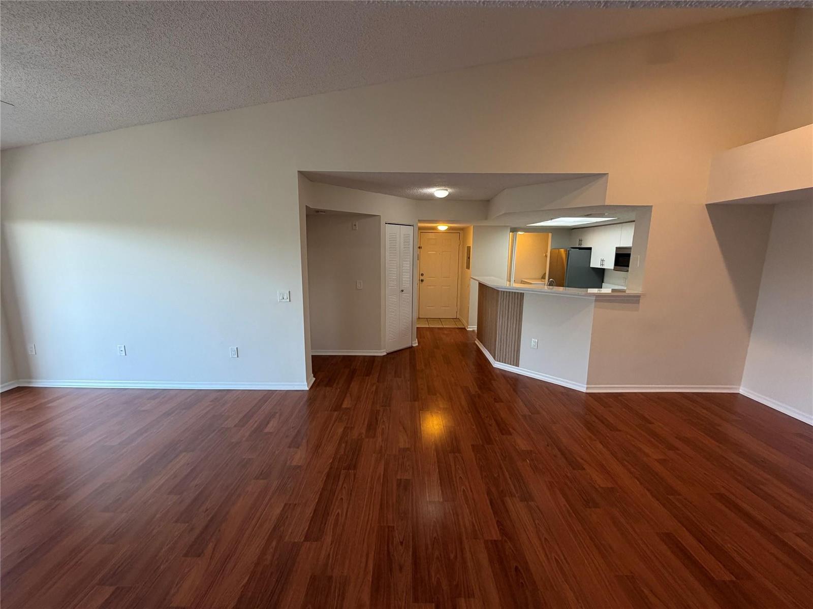 5005 Wiles Road # 307