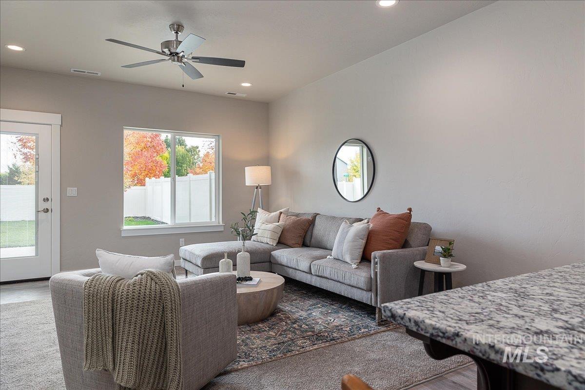 4934 N White Cap Lane