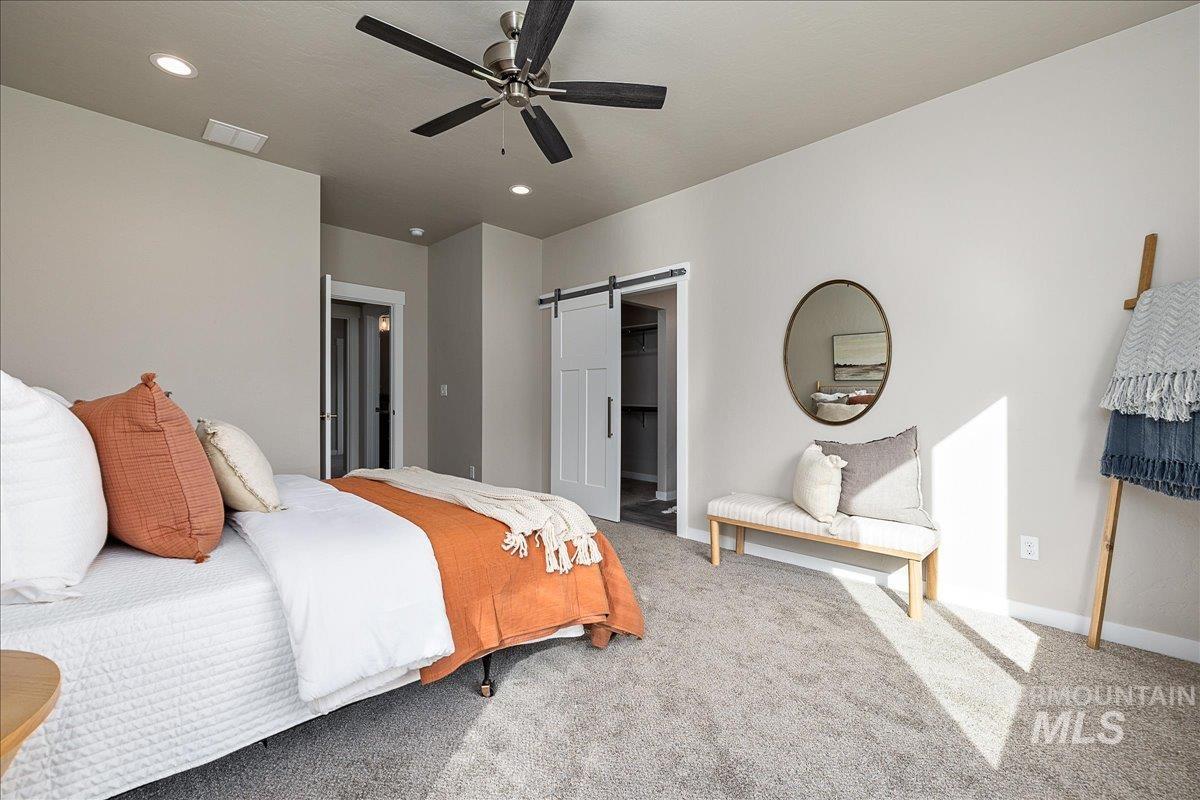 4934 N White Cap Lane