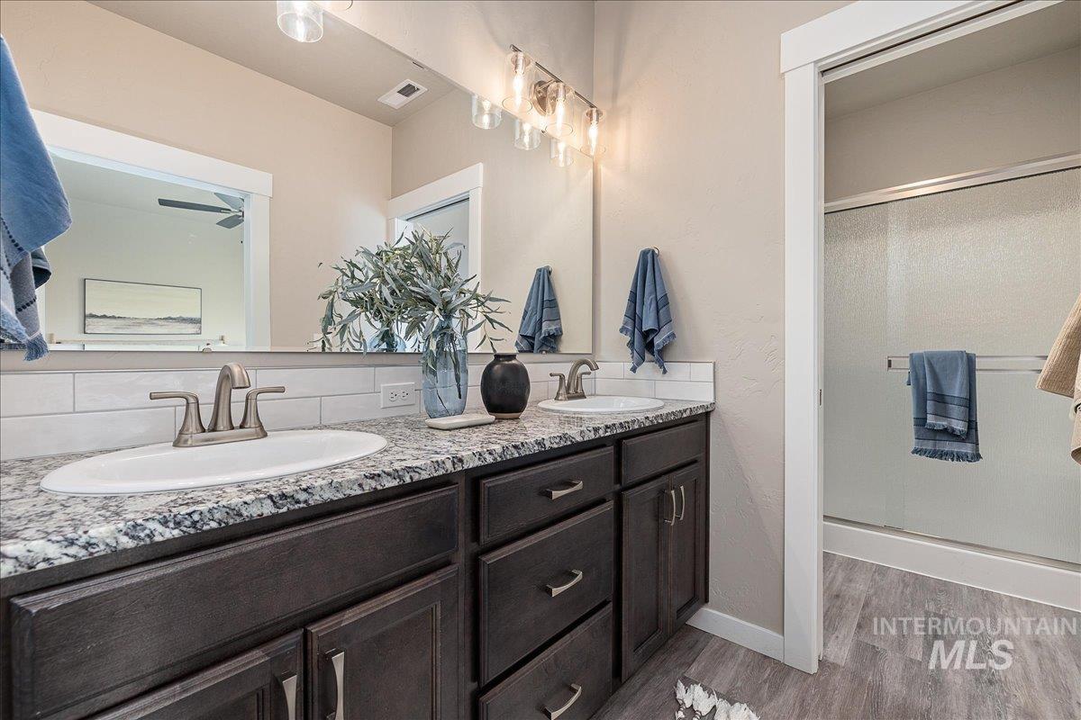 4934 N White Cap Lane