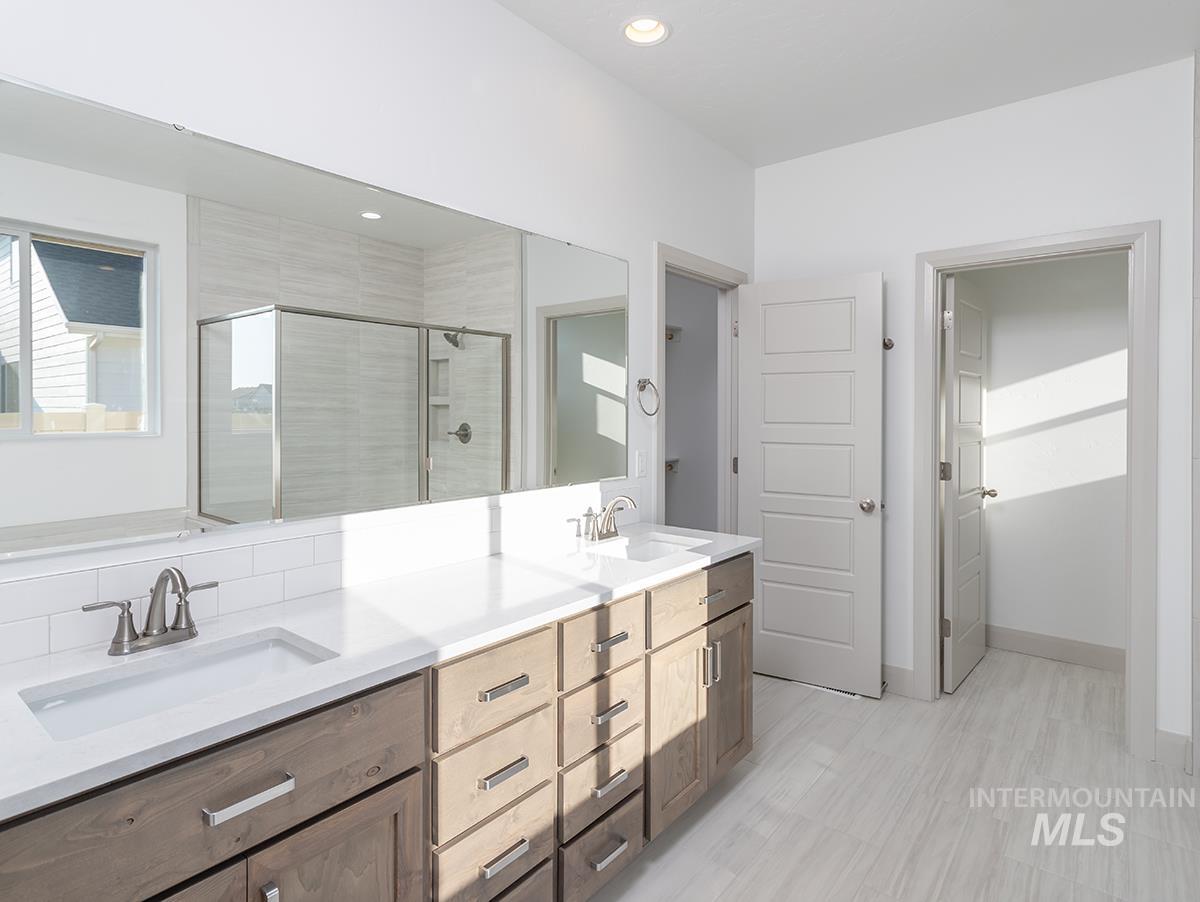 12541 W Shortcreek St.