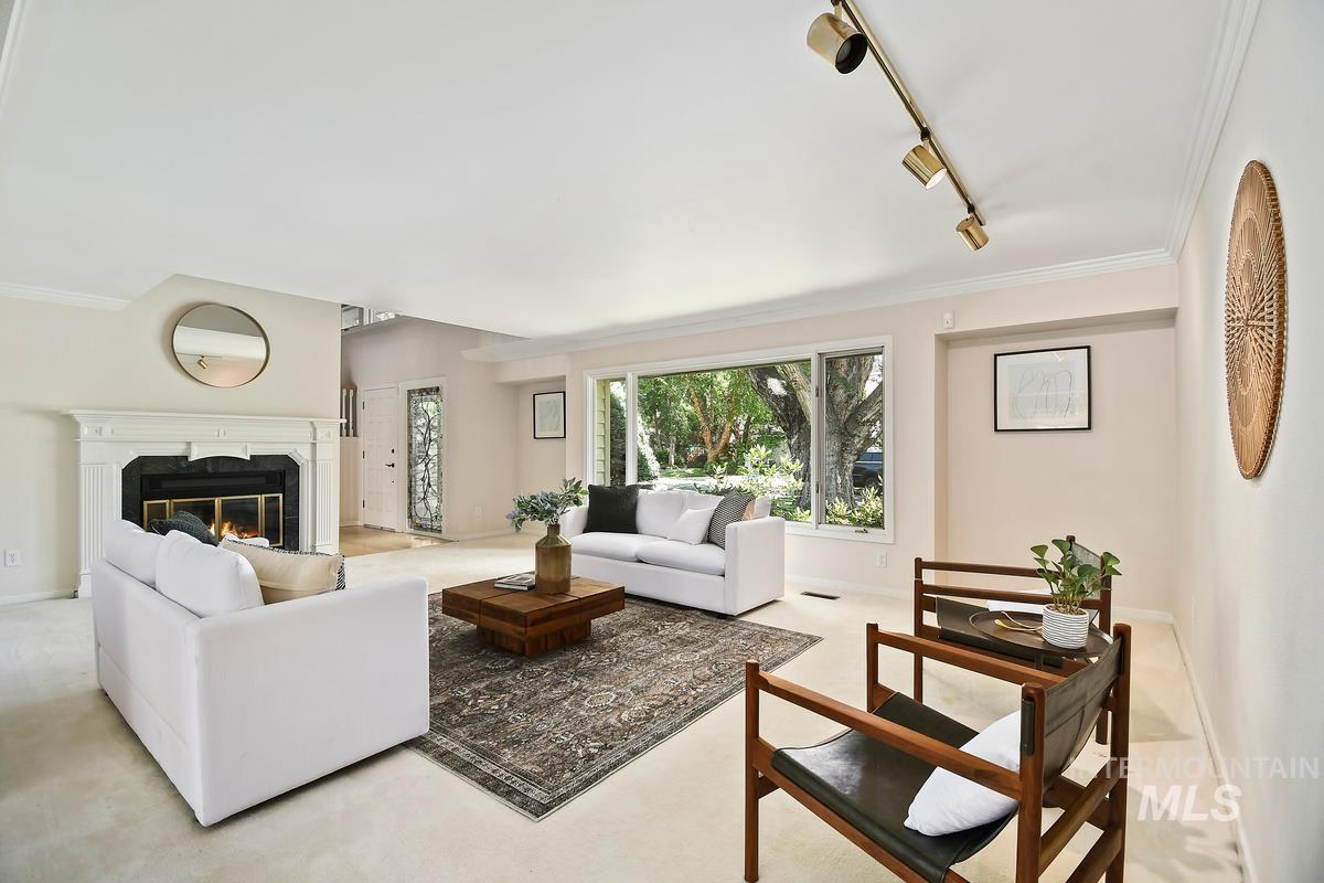 2057 S White Pine Lane