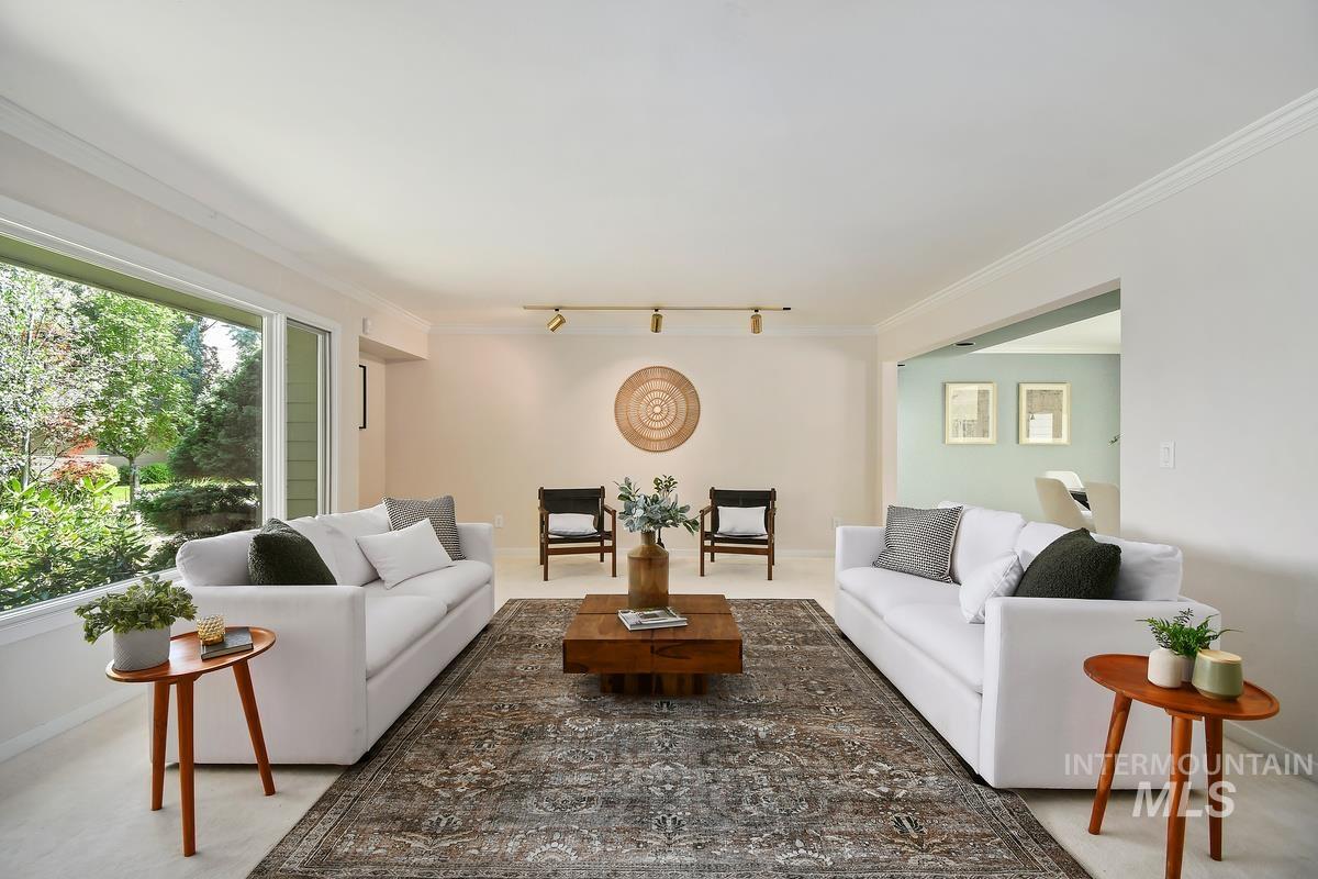 2057 S White Pine Lane