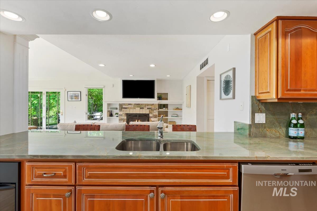 2057 S White Pine Lane