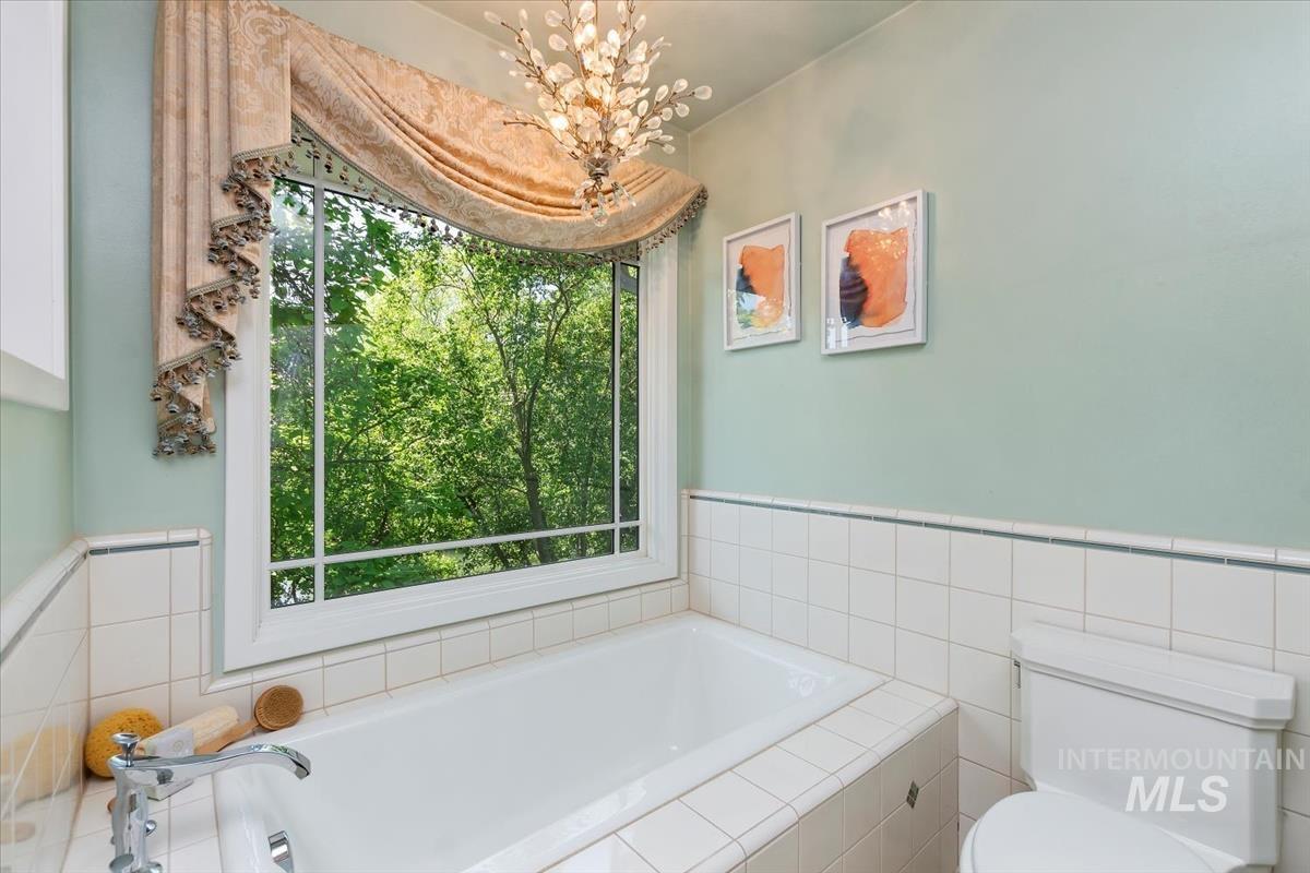 2057 S White Pine Lane