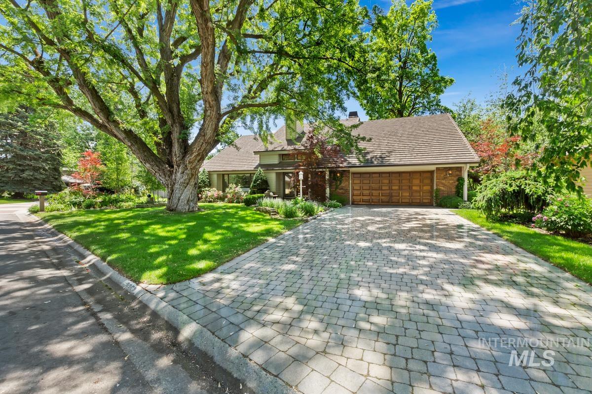 2057 S White Pine Lane