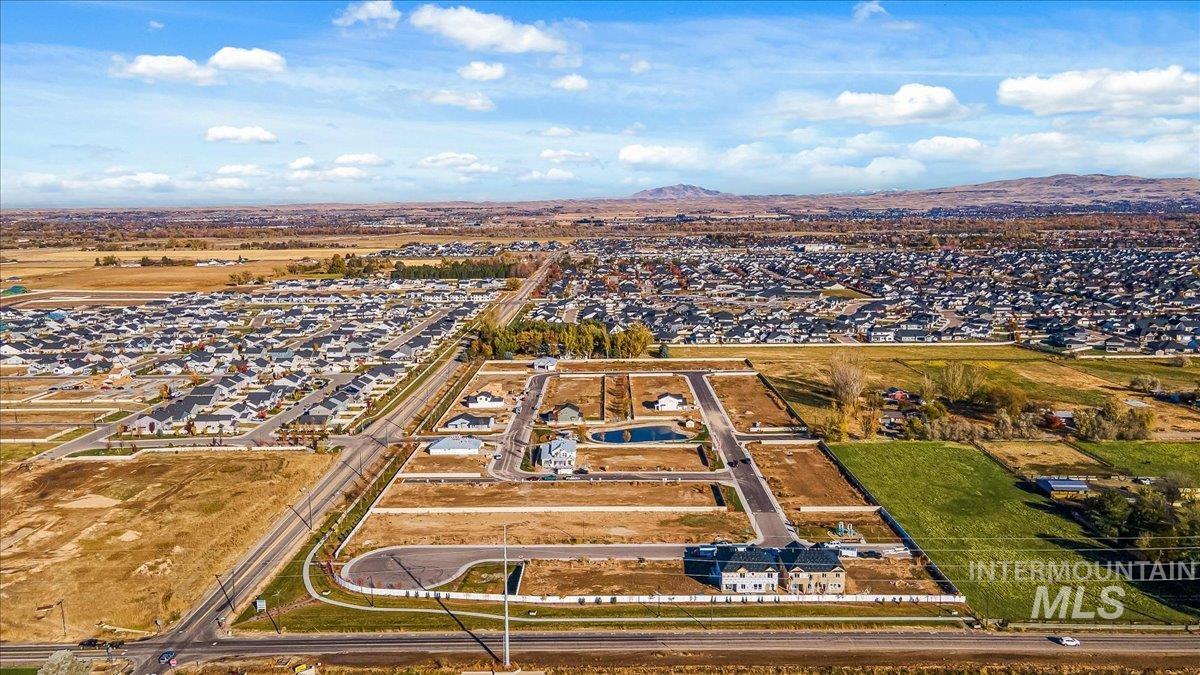 4662 W Riva Capri Ct