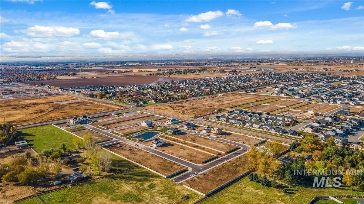 4662 W Riva Capri Ct