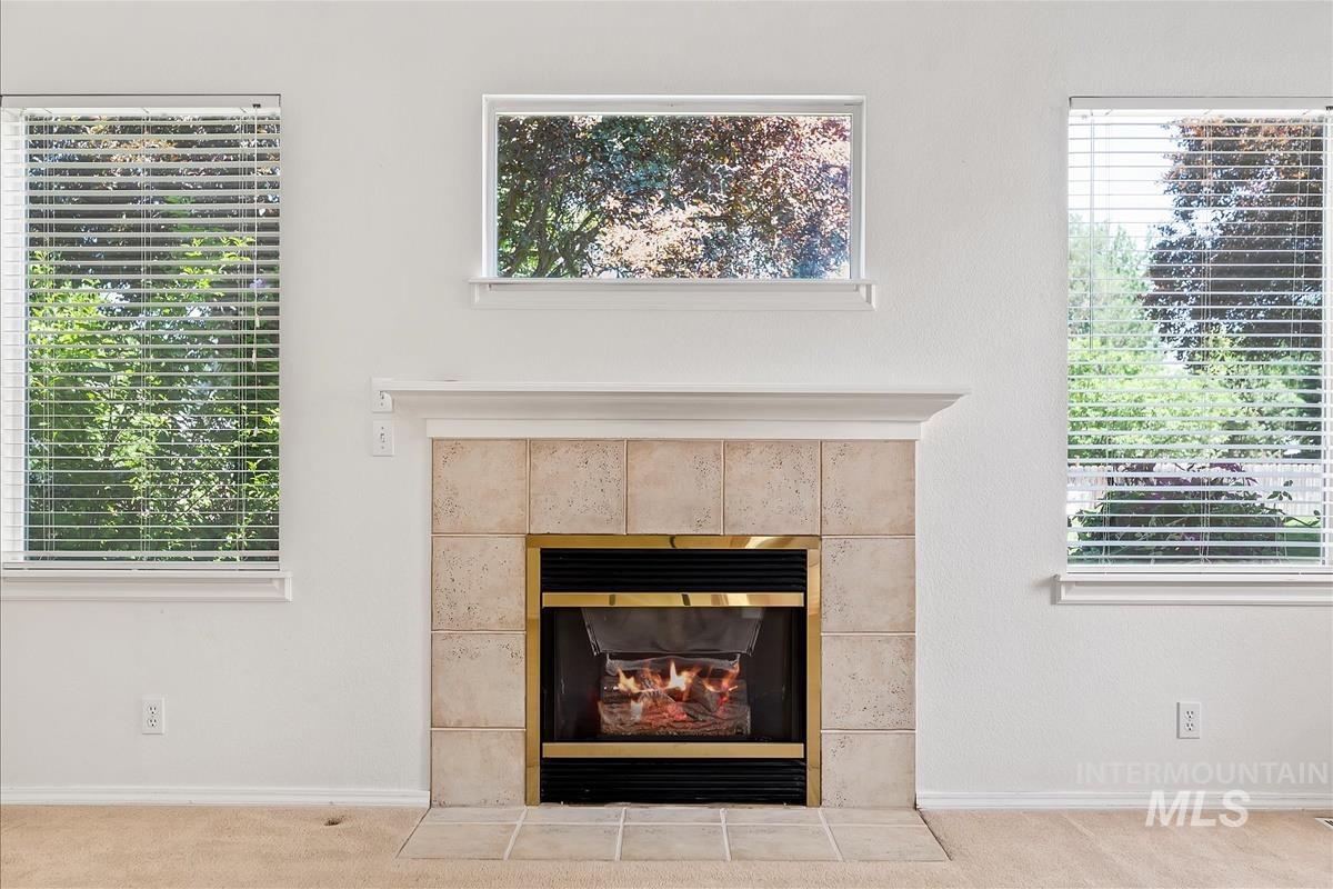 12370 W Meadow Wood Dr