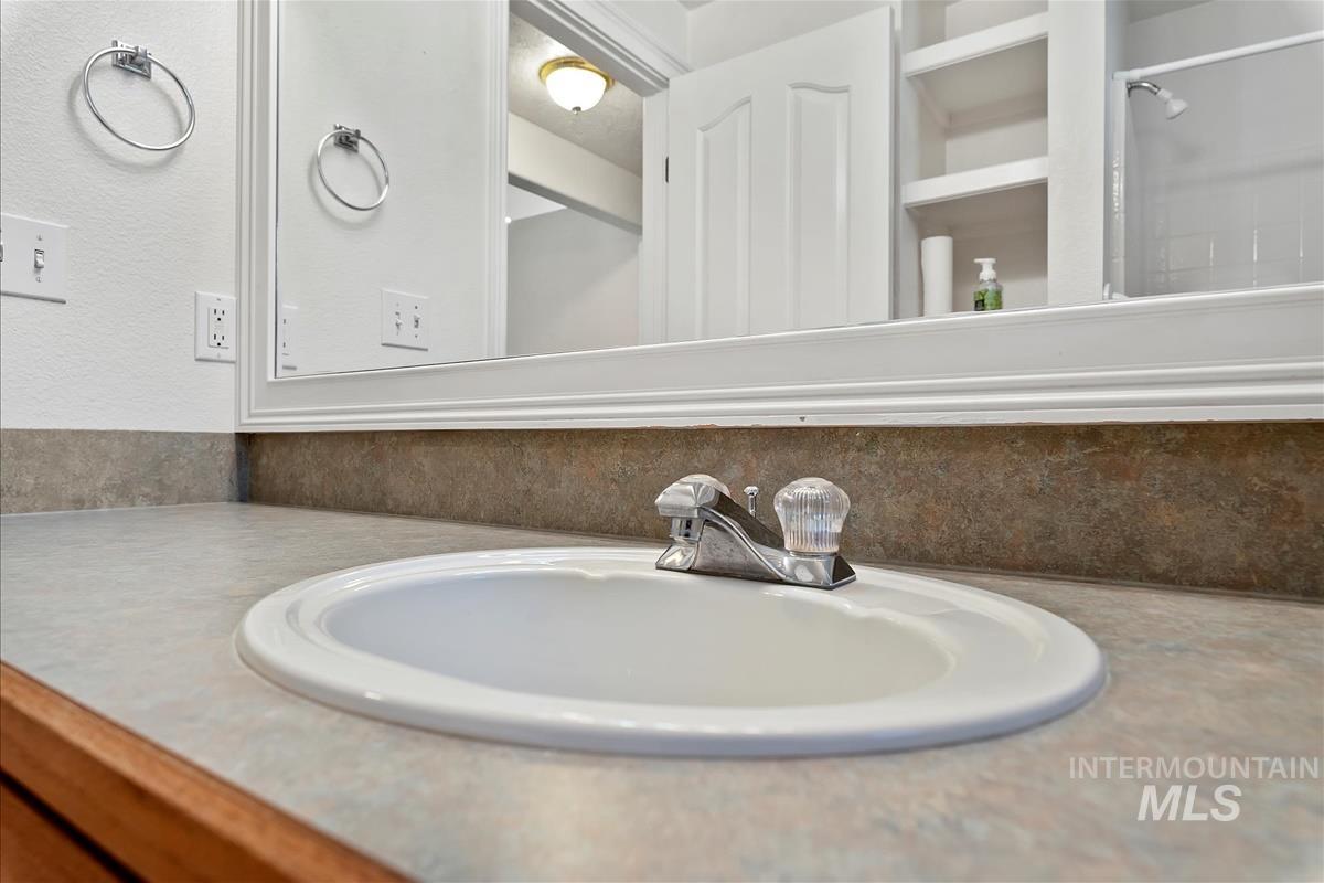 12370 W Meadow Wood Dr