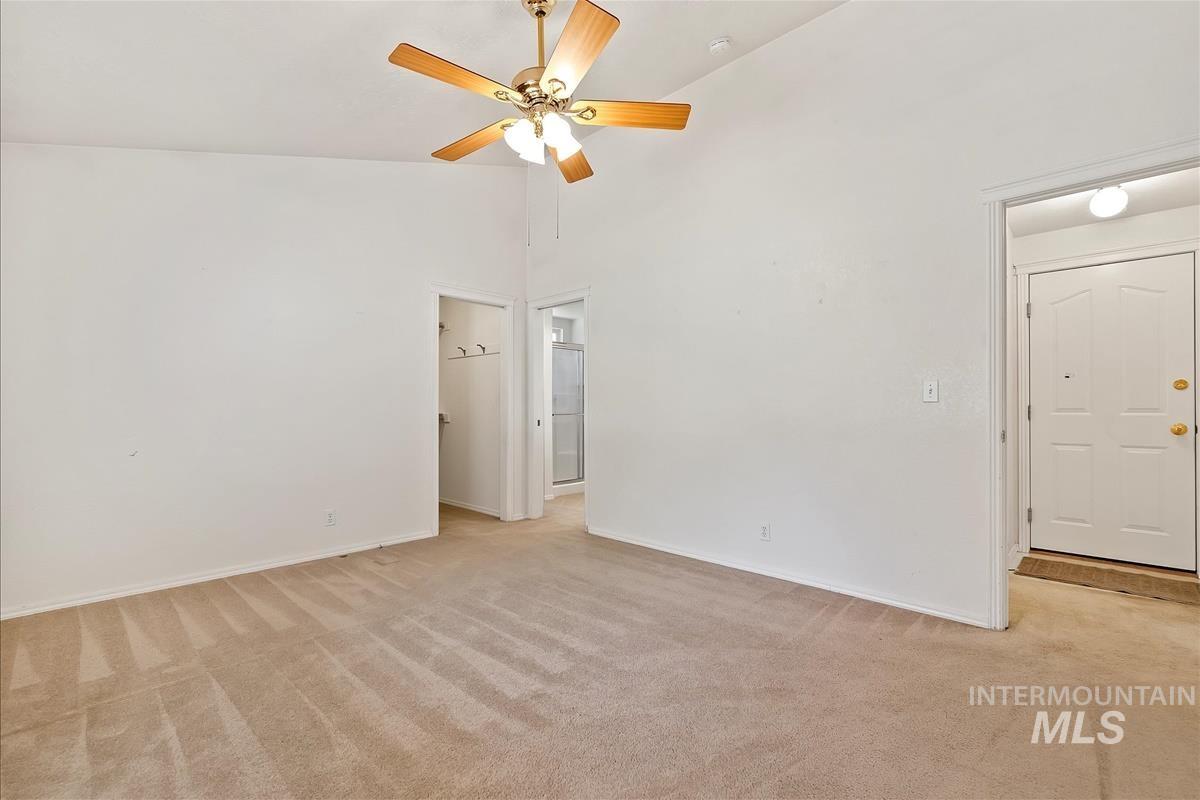 12370 W Meadow Wood Dr