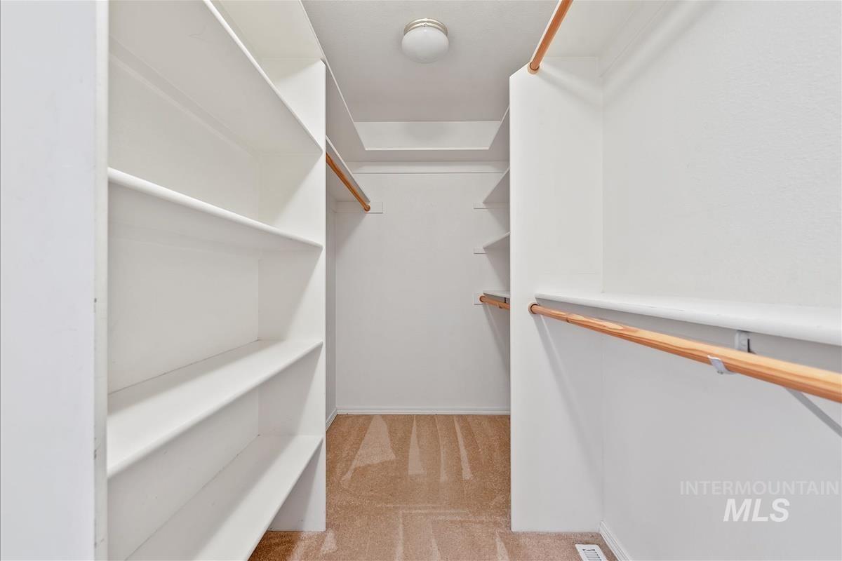 12370 W Meadow Wood Dr