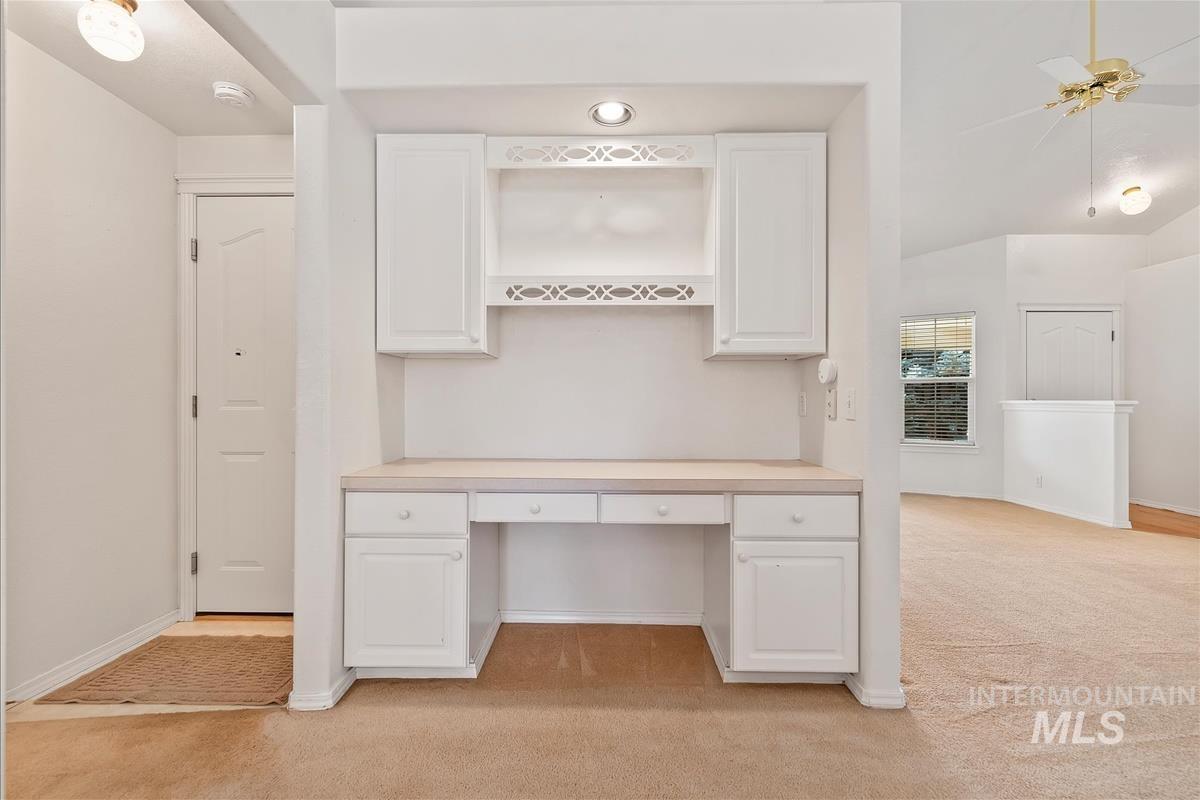 12370 W Meadow Wood Dr