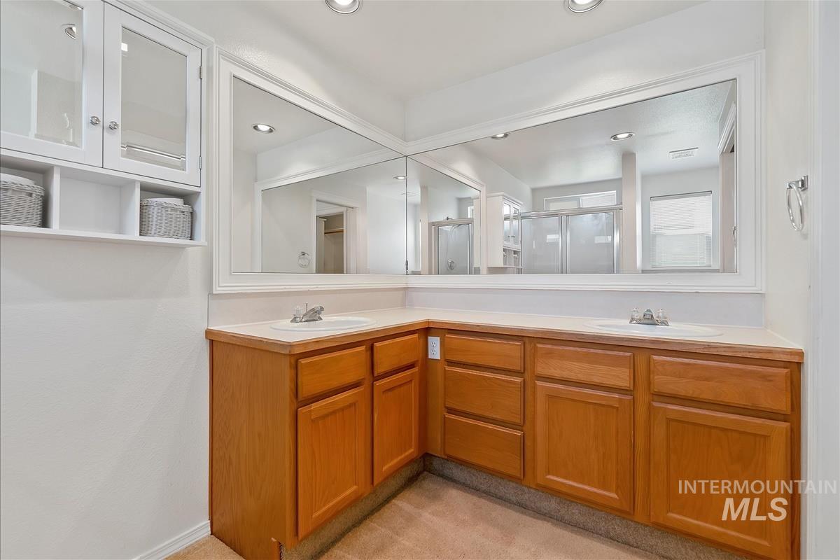 12370 W Meadow Wood Dr