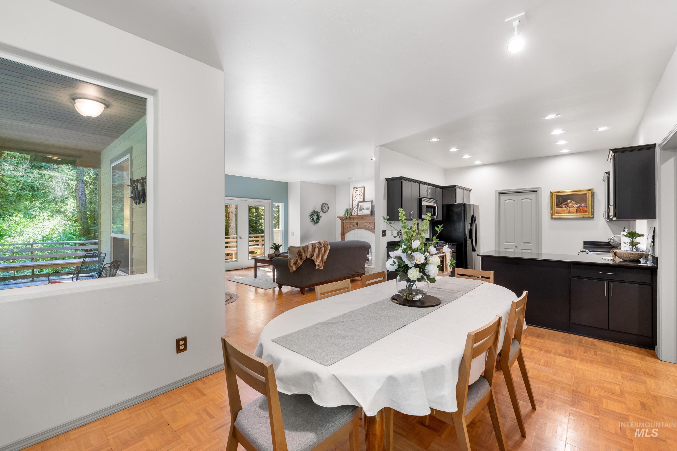 2402 Warren Wagon Road, McCall