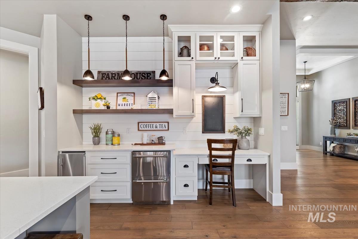 7009 N Spurwing Rim Pl