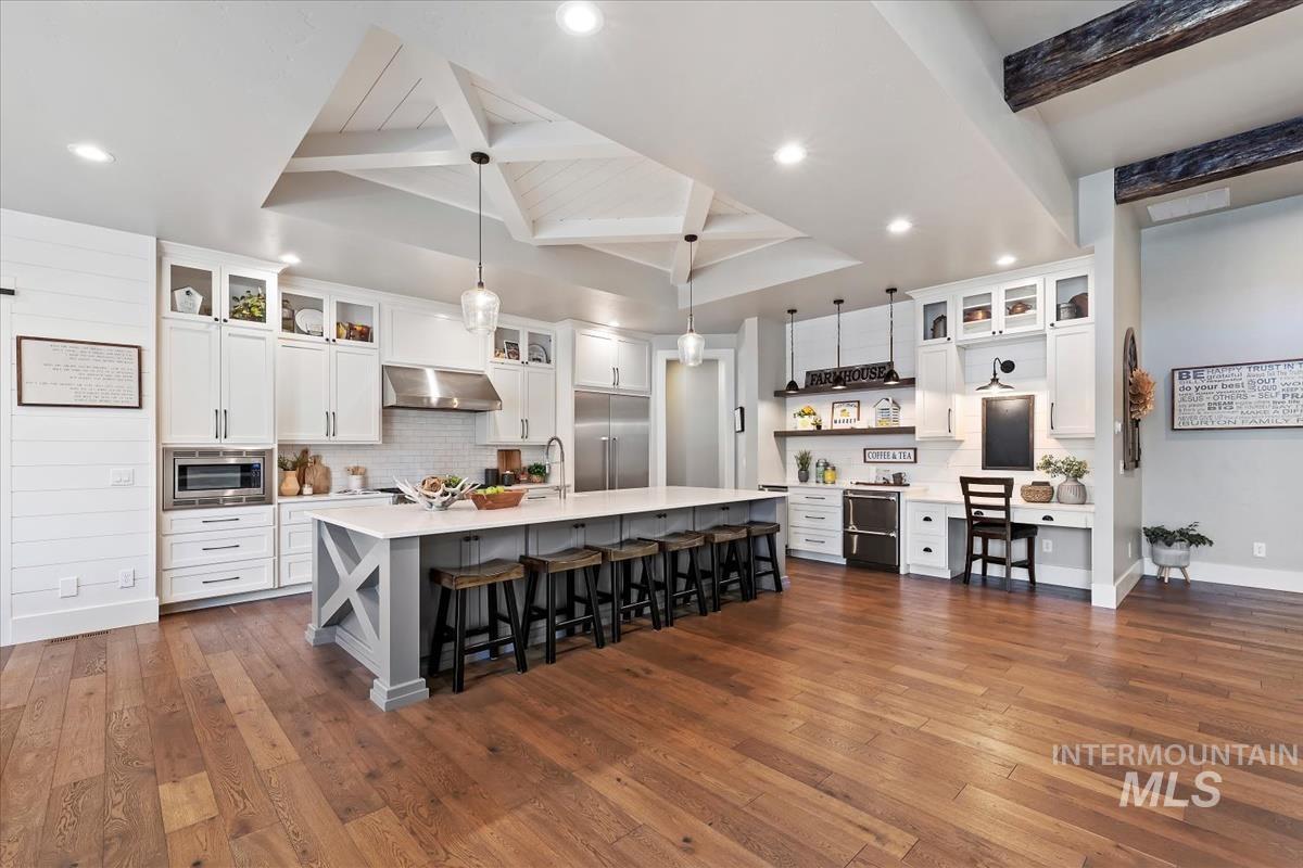 7009 N Spurwing Rim Pl