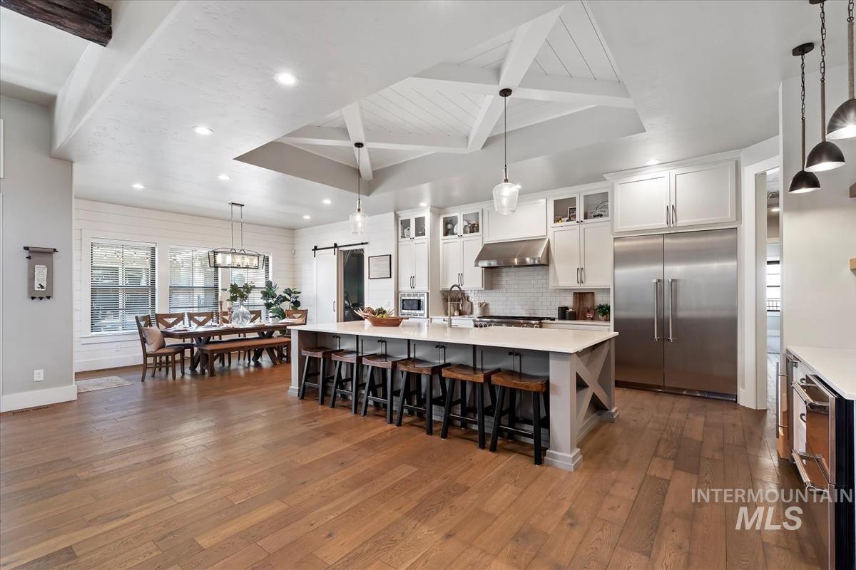 7009 N Spurwing Rim Pl