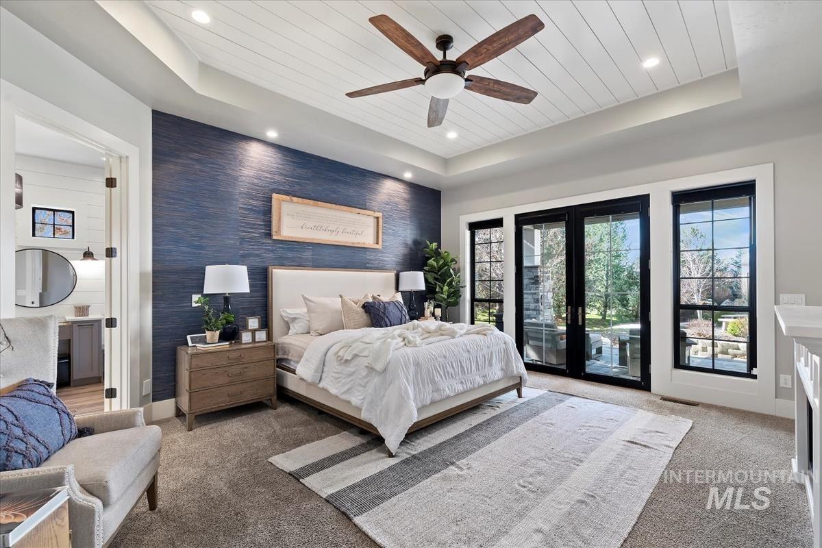 7009 N Spurwing Rim Pl