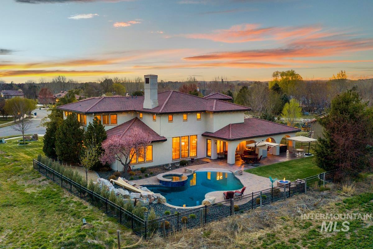 1978 N Valle Bello Way