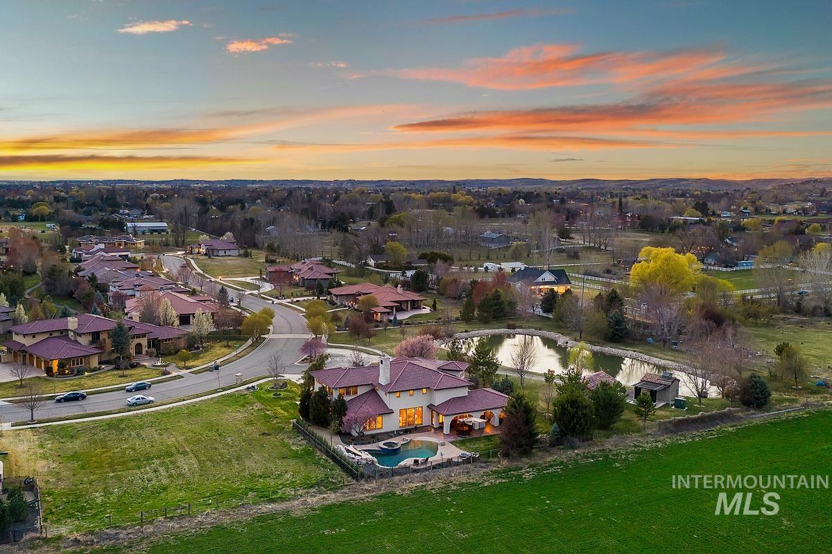 1978 N Valle Bello Way