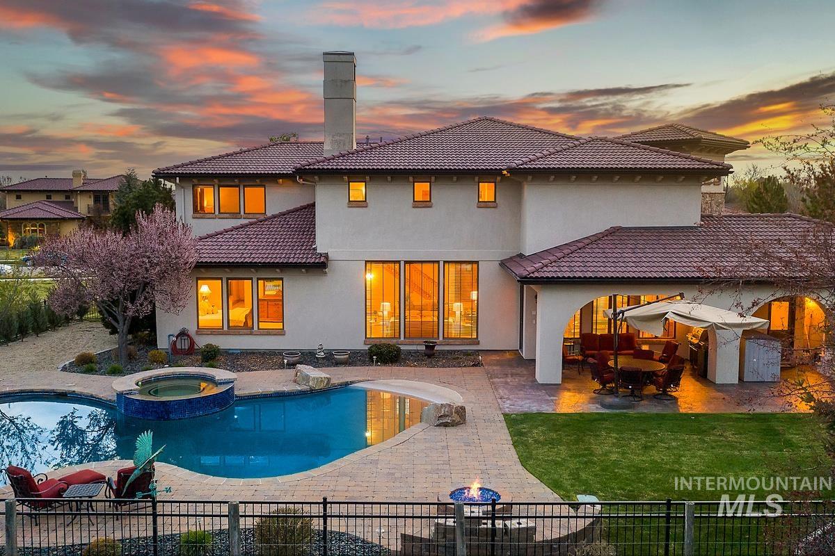 1978 N Valle Bello Way