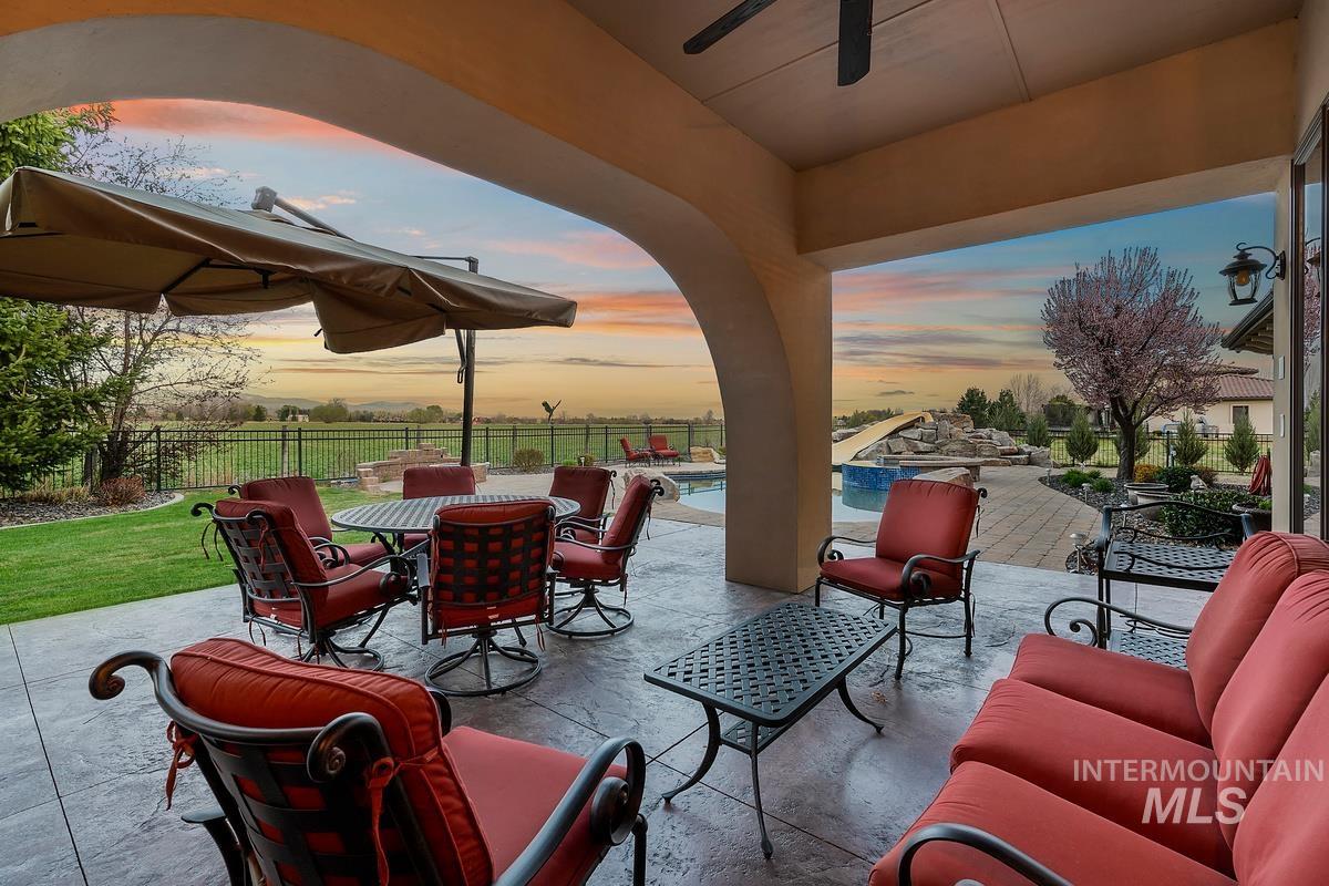 1978 N Valle Bello Way