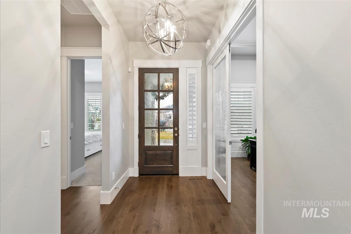 4904 W Frenchglen Dr