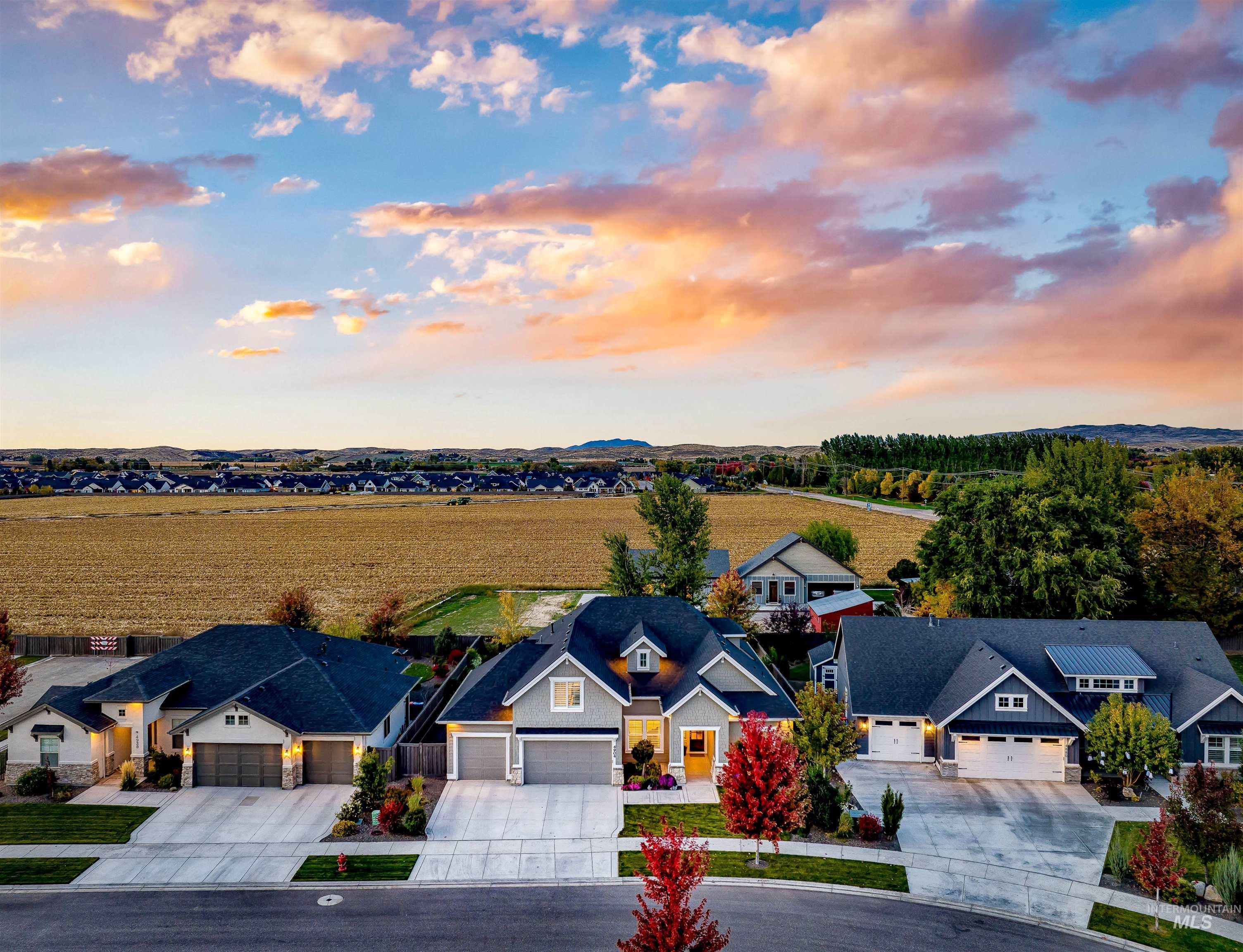 4904 W Frenchglen Dr