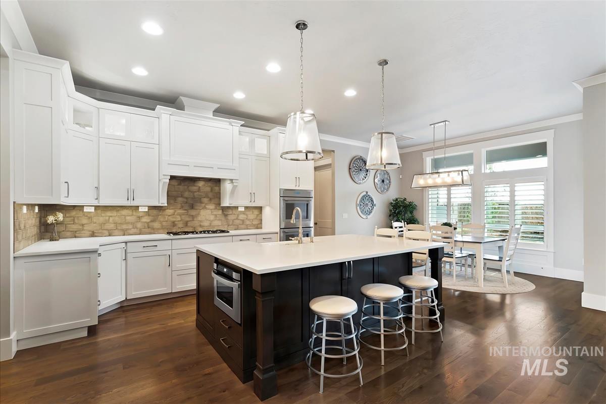 4904 W Frenchglen Dr