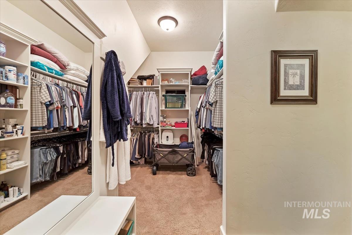 3880 W Magic Spruce Dr