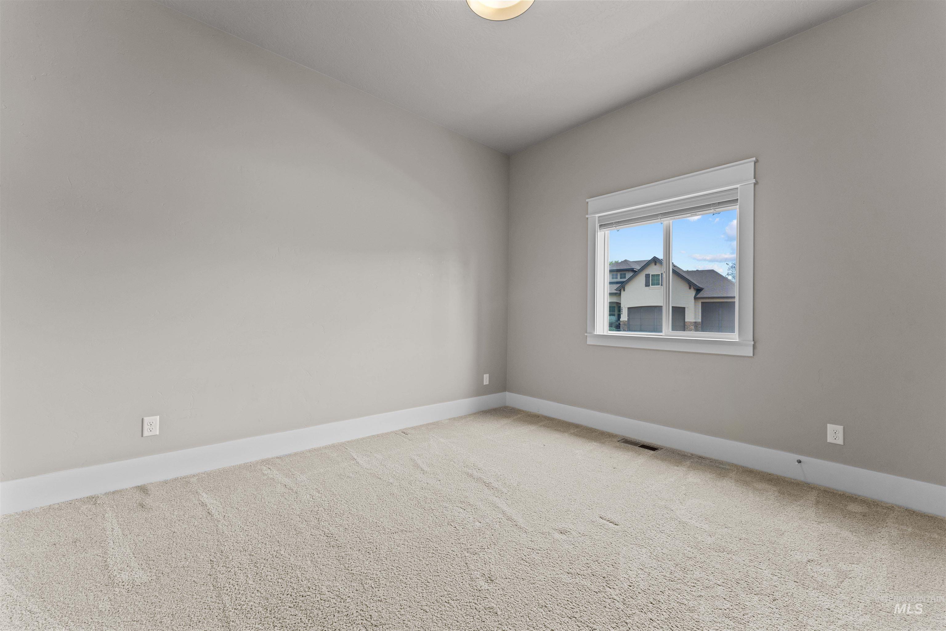 3636 W Heidelberg St